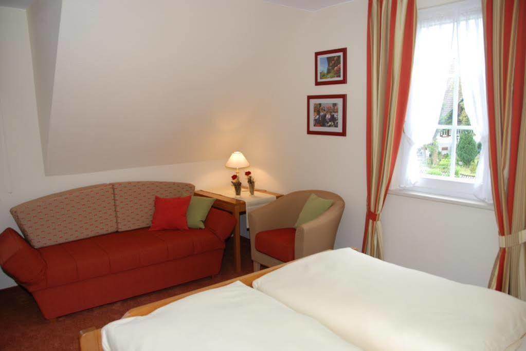 Landhotel Gasthaus Zum Pflug Zell am Harmersbach Ngoại thất bức ảnh