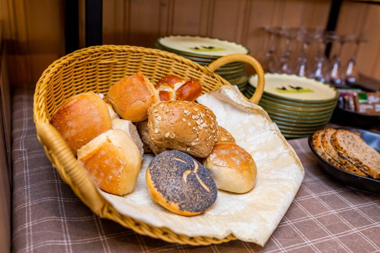Landhotel Gasthaus Zum Pflug Zell am Harmersbach Ngoại thất bức ảnh